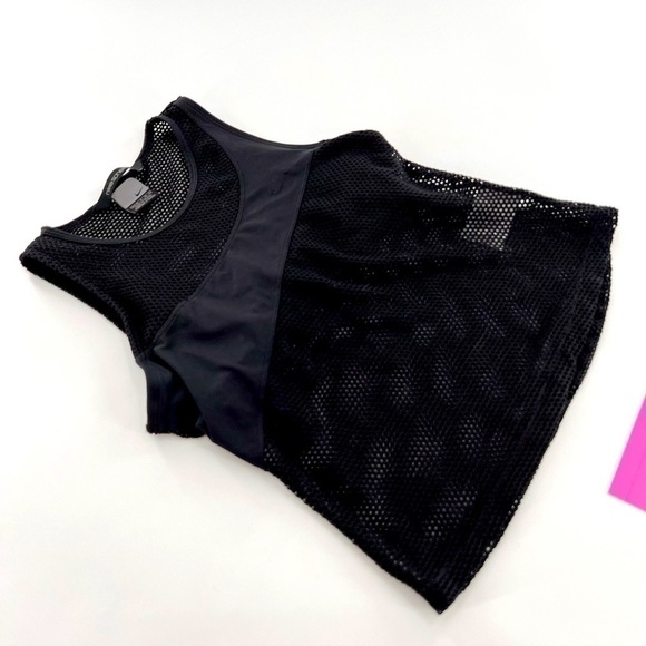 Nike Sphere Sleeveless Mesh support crop top size S - Picture 3 of 12